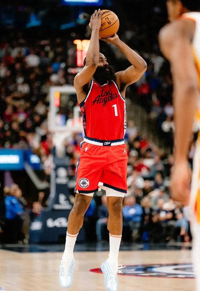 关于哈登新星比分优势明显表现惊艳,C9未来可期!的信息 关于哈登新星比分优势明显表现惊艳,C9未来可期!的信息